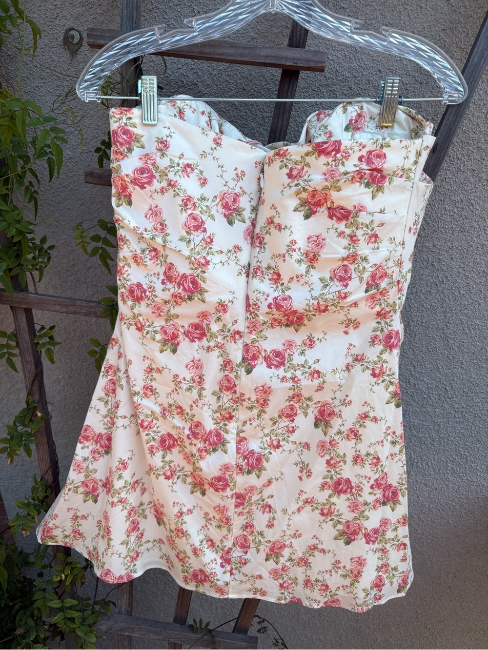 HOUSE OF CB Jasmine Strapless Satin Corset Dress in Rose Print New with Tags! - Picture 13 of 13